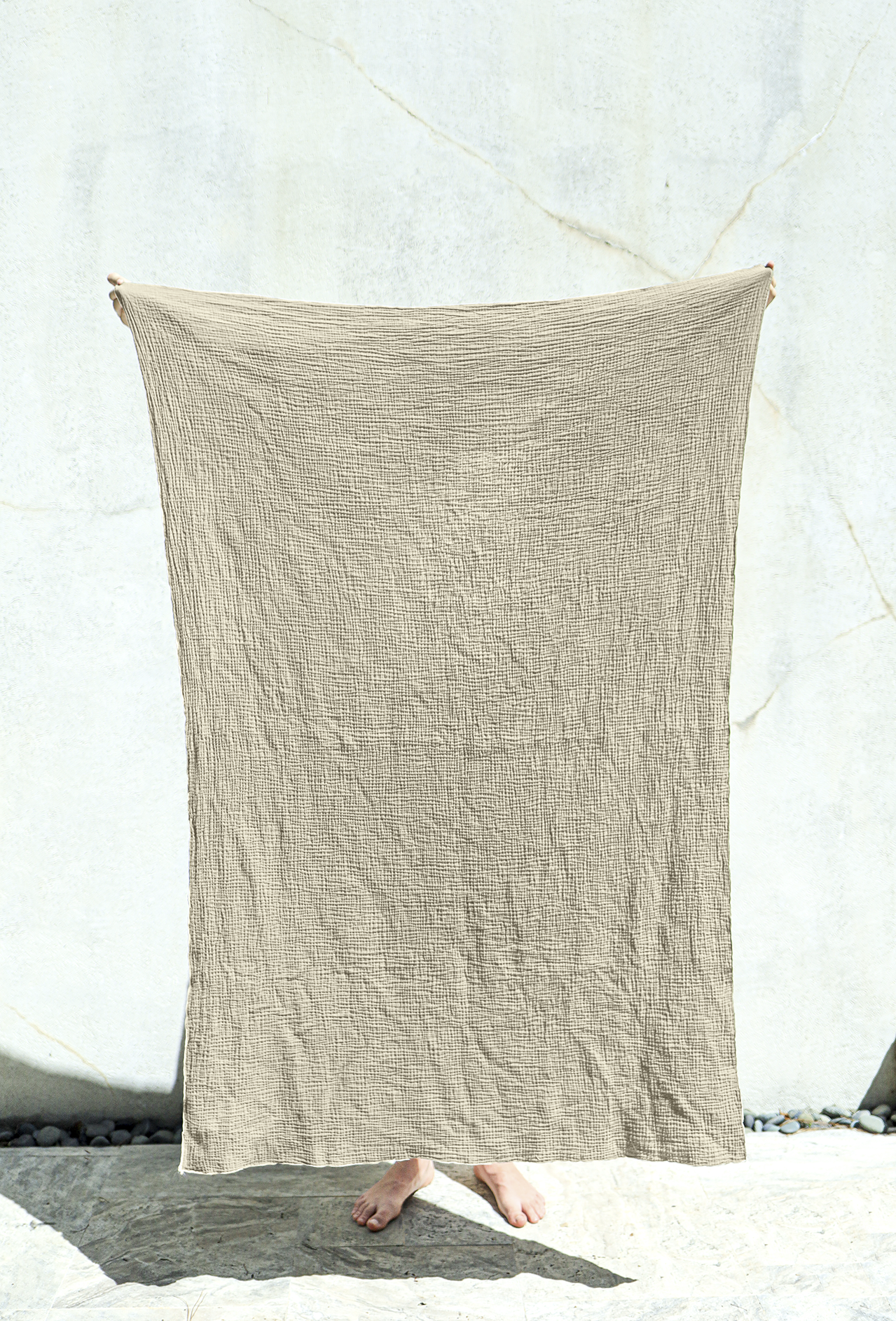 Generous Light Cloth