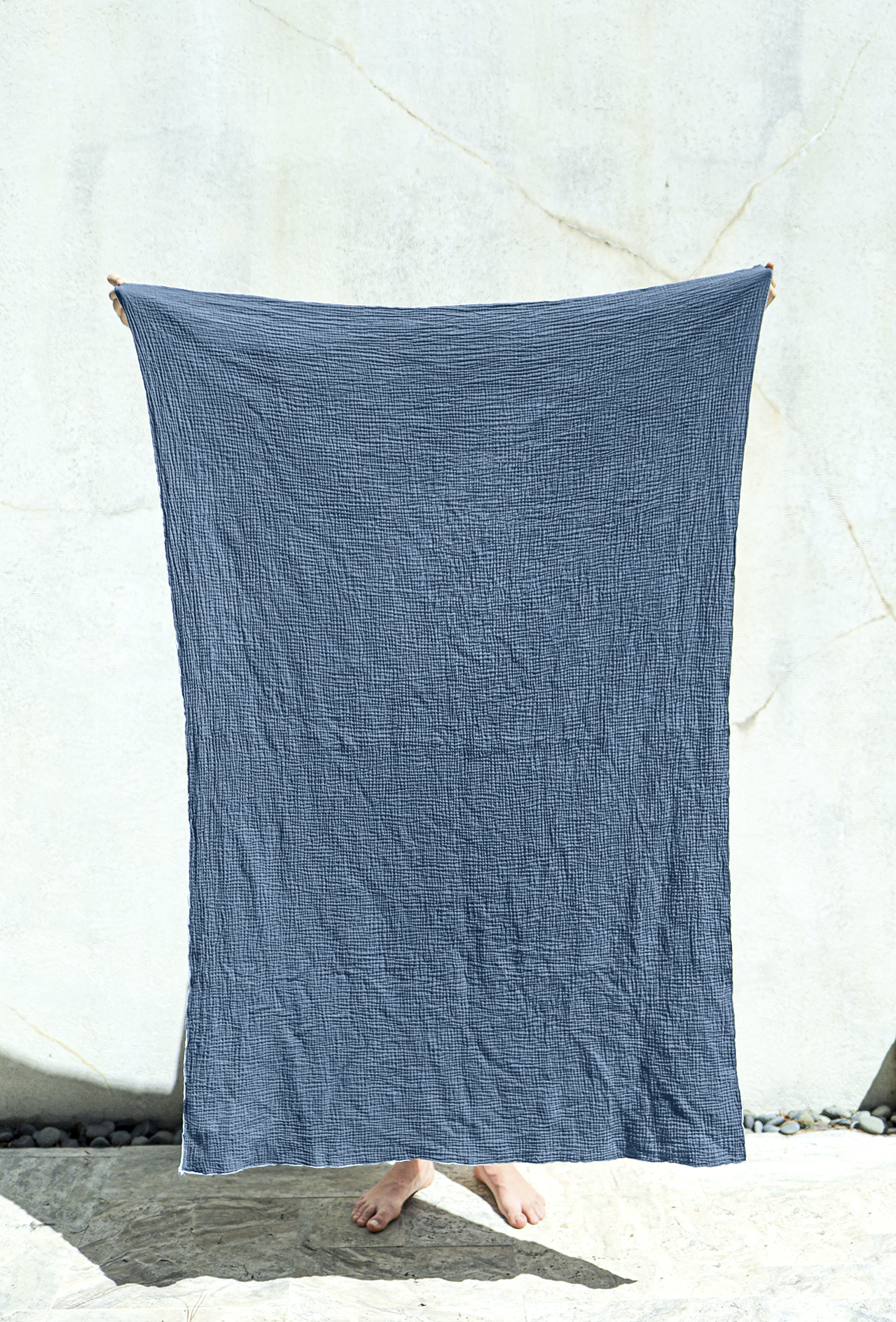Generous Light Cloth