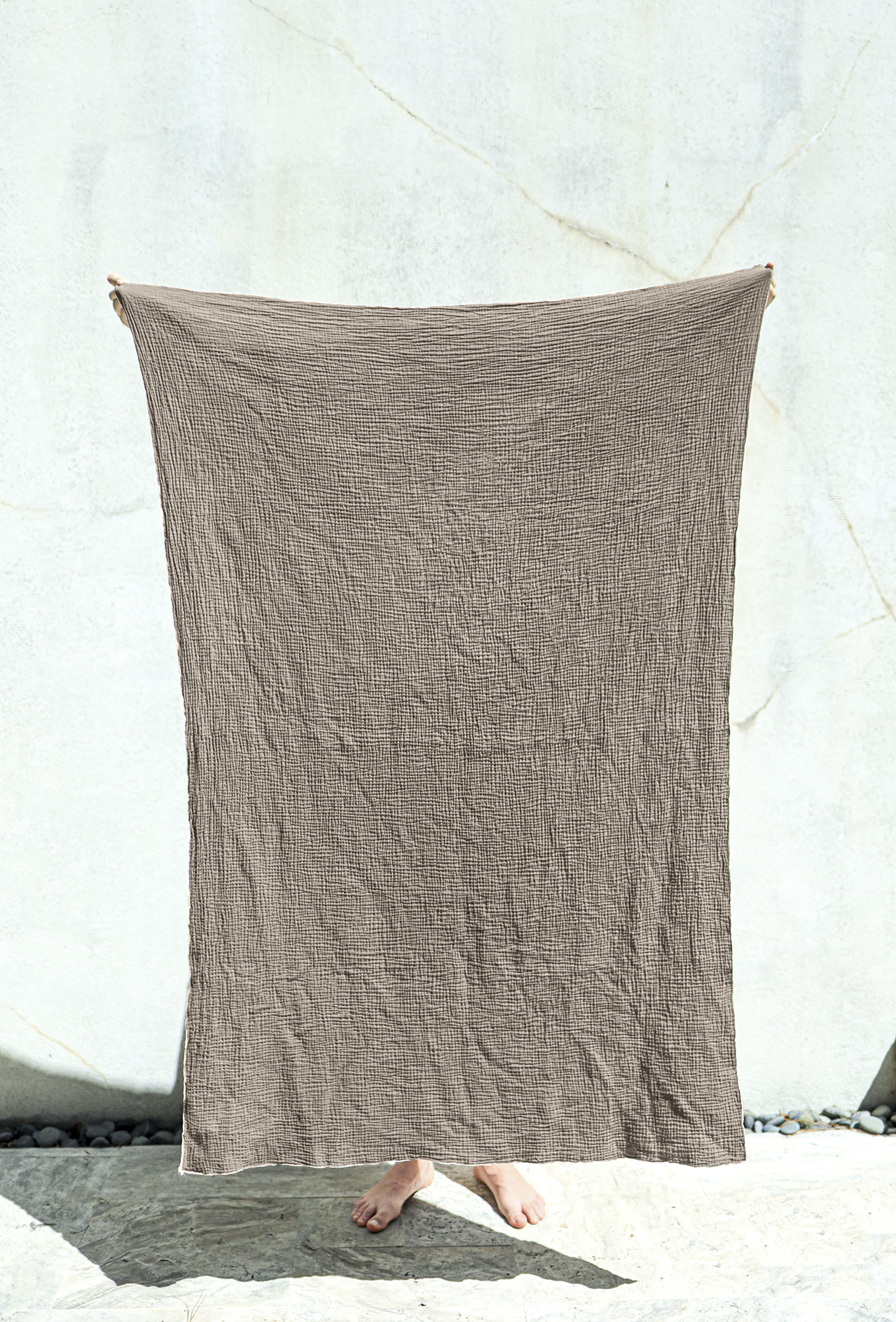 Generous Light Cloth