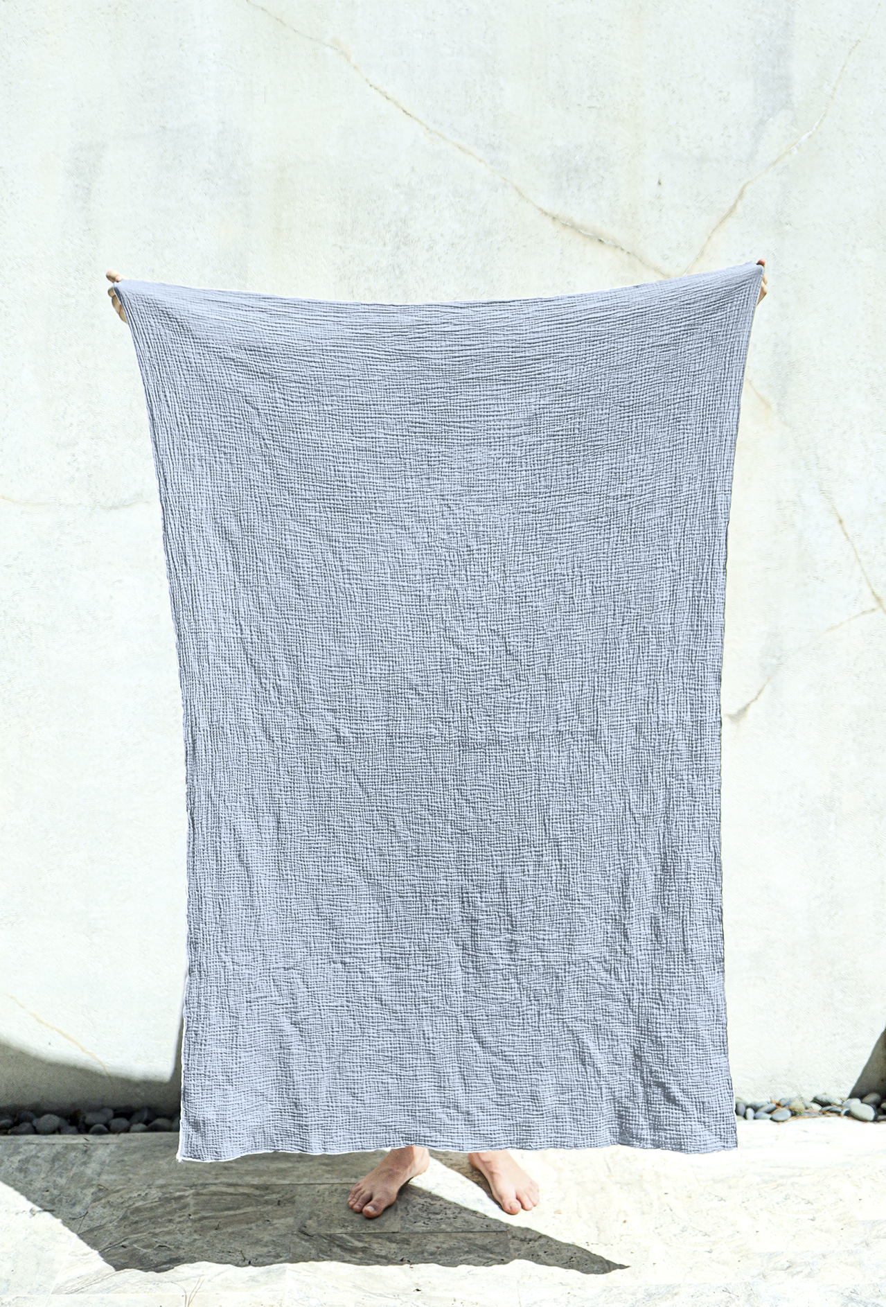 Generous Light Cloth