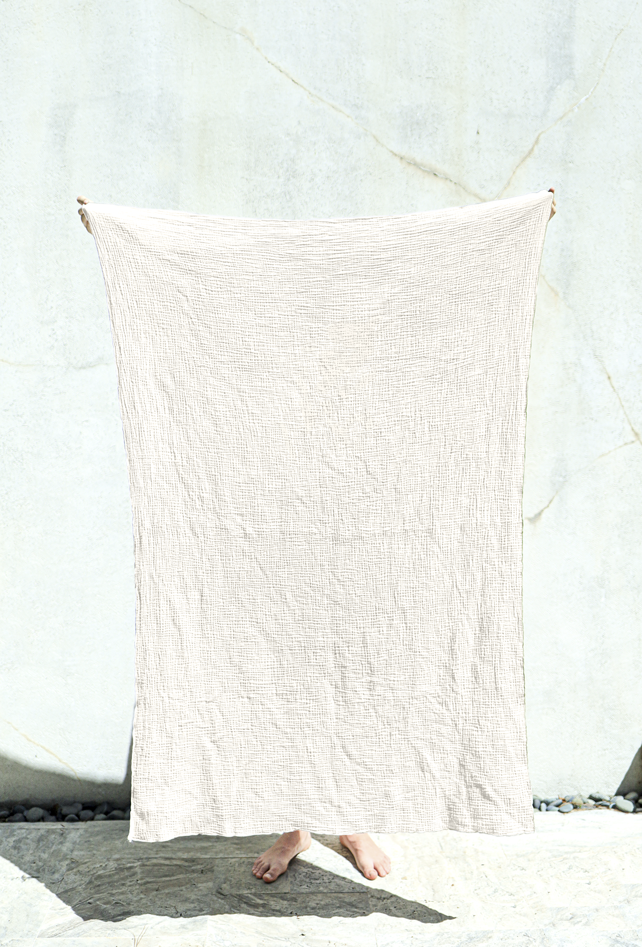 Generous Light Cloth