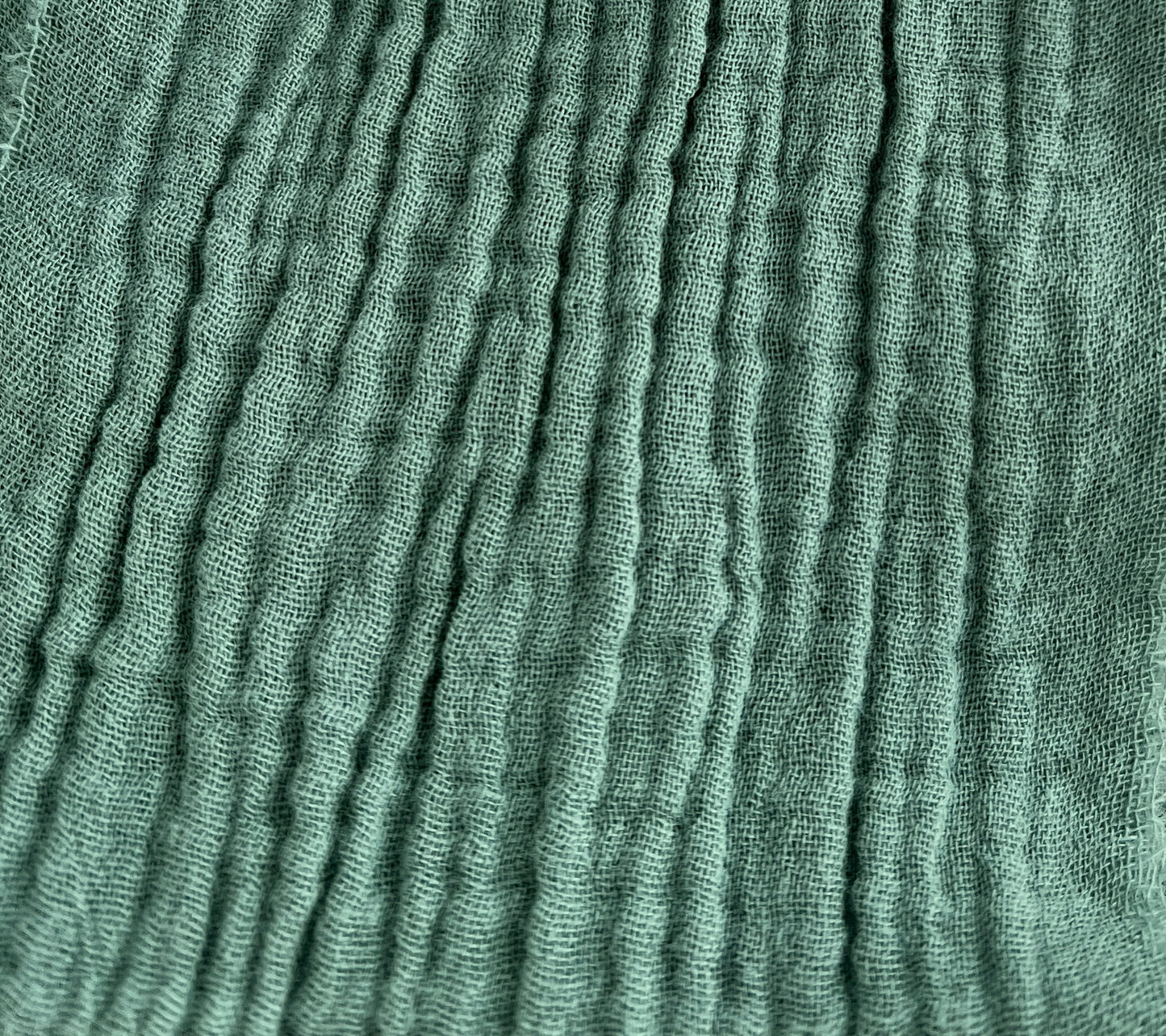 Generous Light Cloth